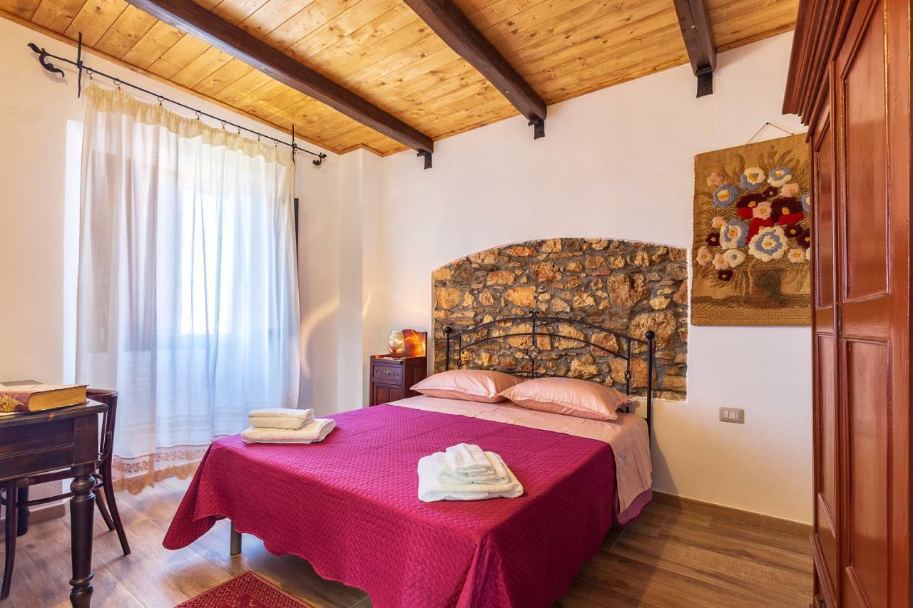 Villa La Casa Di Nonna Monni Baunei Exterior foto
